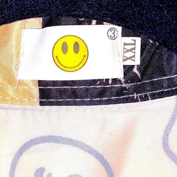 3 brand NWOT, Chinese graphics silky soft short sleeve button  down shirt. 😊 - Picture 7 of 7